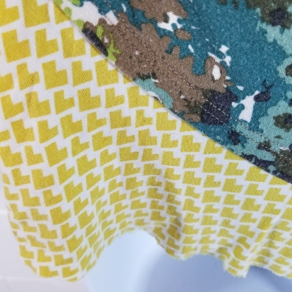 Anthropologie Weston Wear floral shirred mixed fabric top - Picture 5 of 6